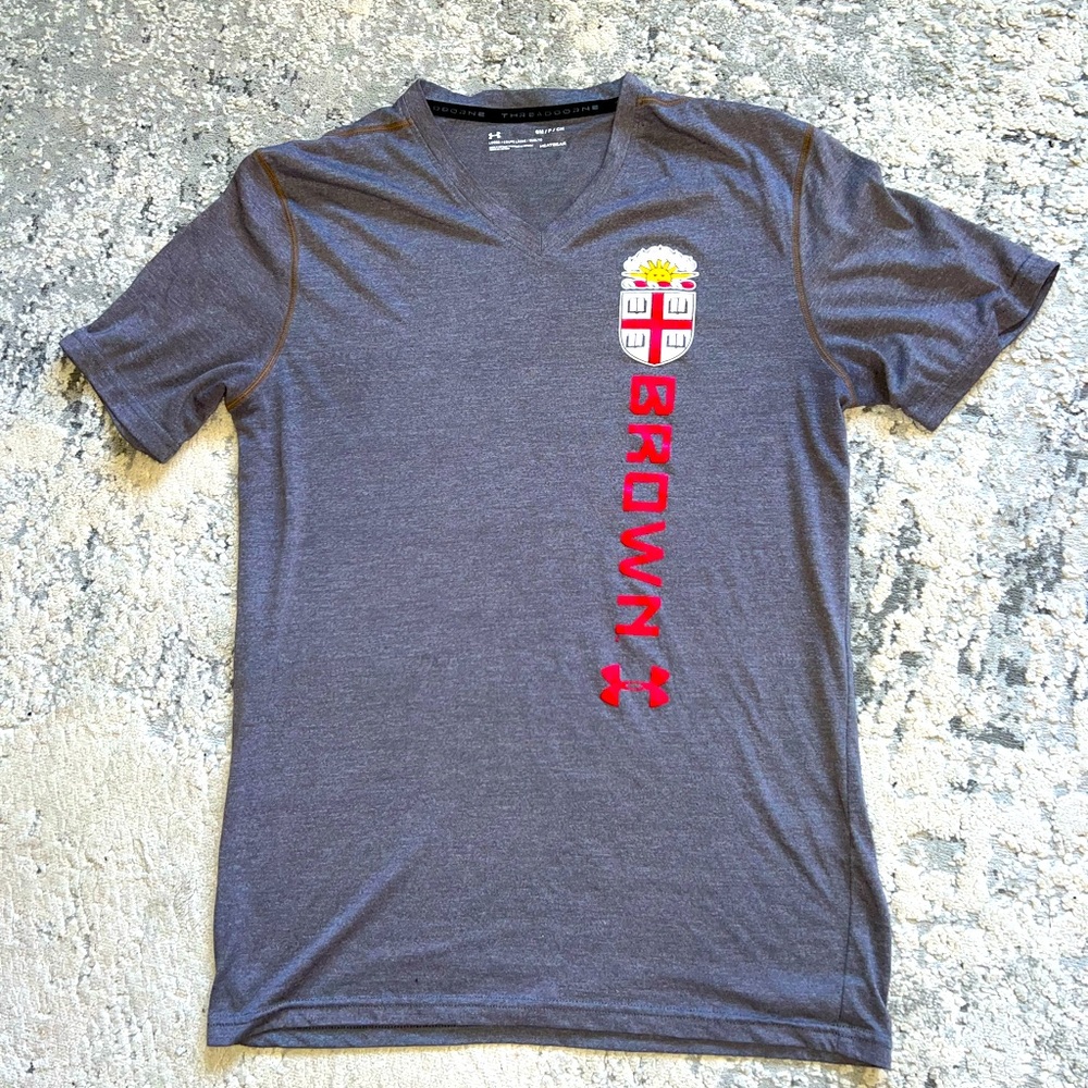 Under Armour Brown University t-shirt short sleeve shirt small S